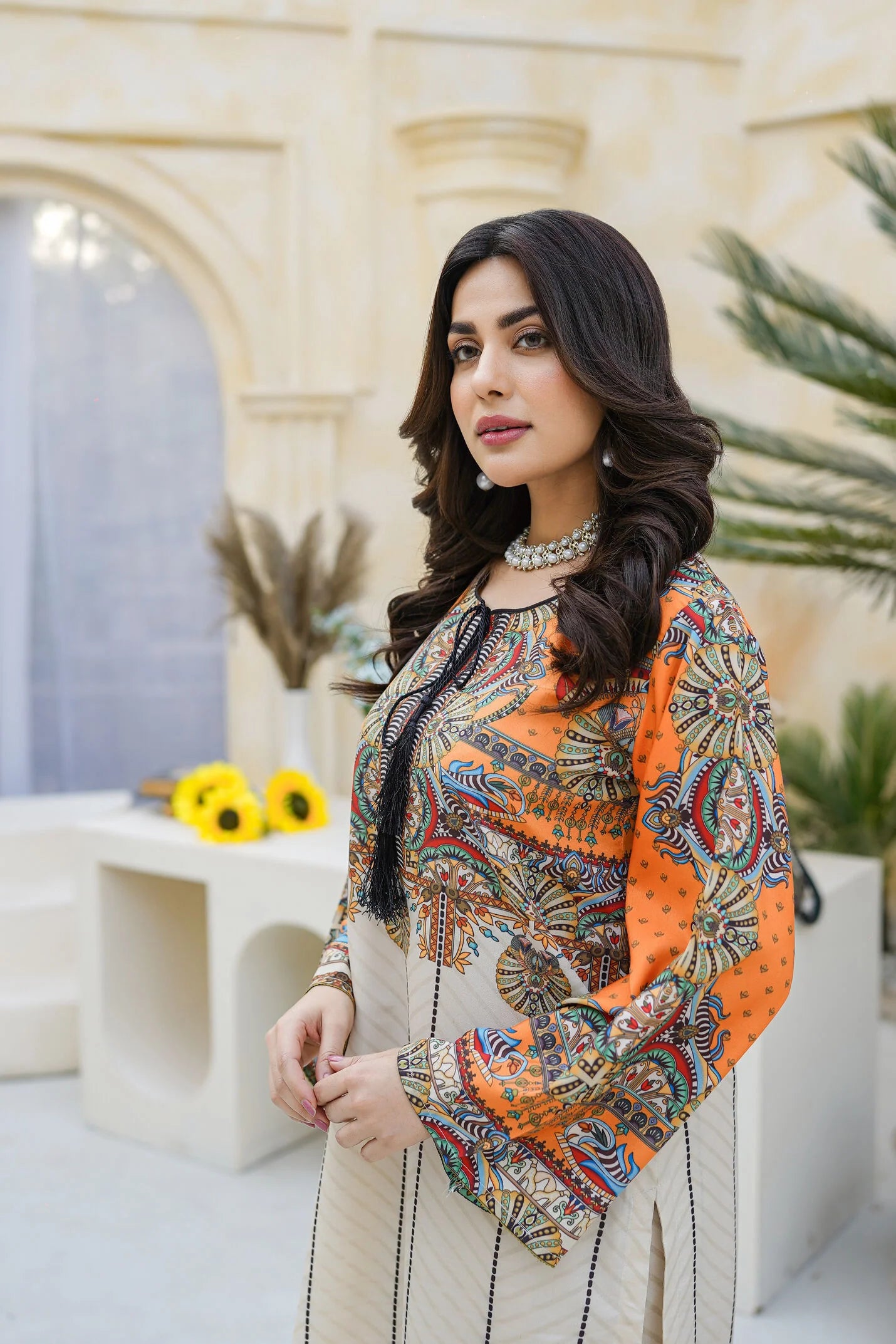 Zari Grace 2-Piece – Elegant Lawn Suit