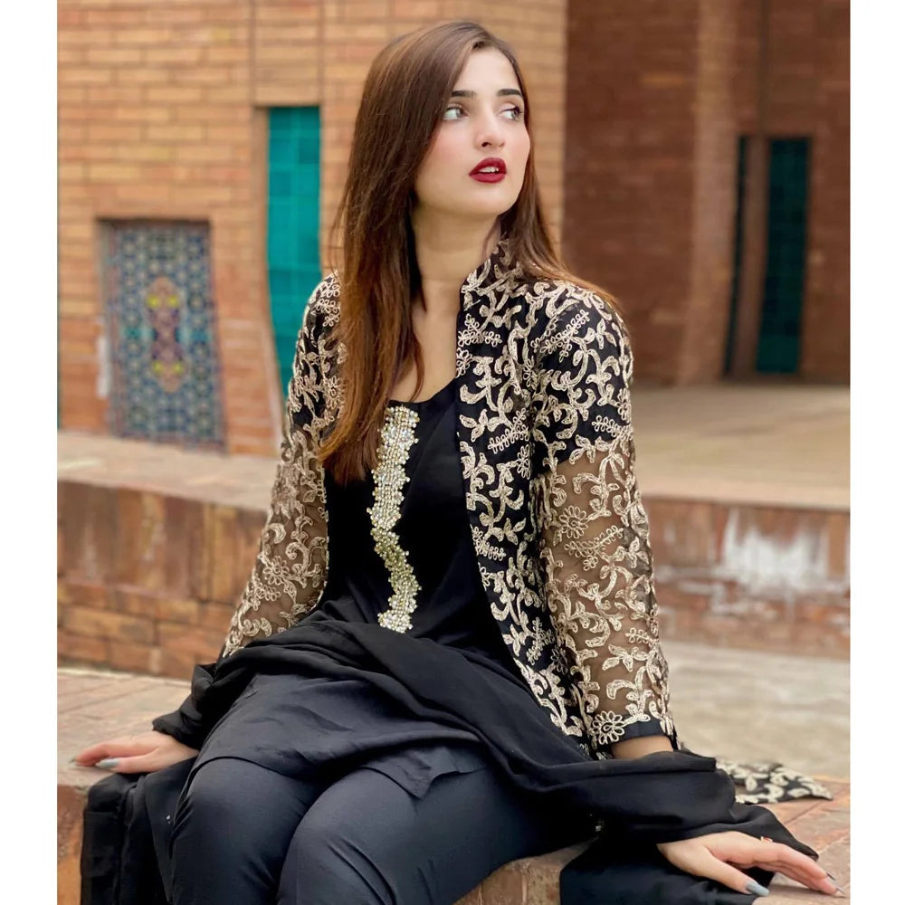 4pecs Grown Inner trouser & Duptta set. 4 pecs Suit for ladies. Emborided Handwork Suits.